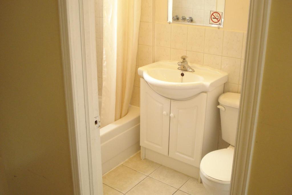 Eastcourt London Motel Δωμάτιο φωτογραφία